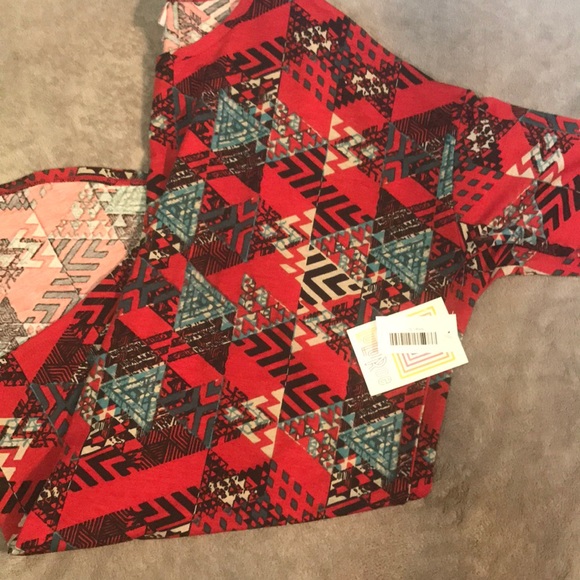 Lula Roe top - Picture 4 of 4